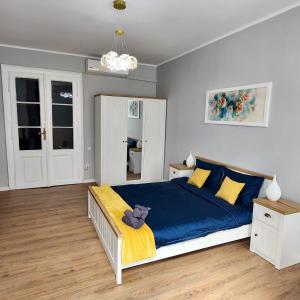 City Center apartment -A