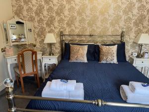 Deluxe King Room room in Dionard Guest House