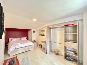 Maisons de vacances Magnifique ✶ Gite a 7 minutes du Futuroscope ✶ : photos des chambres