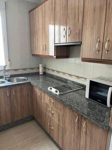 CH Apartamentos Luque