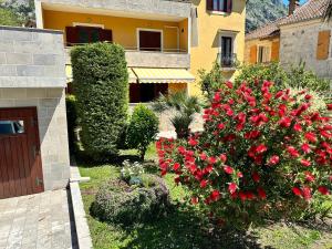 Beachfront Apartment More 2