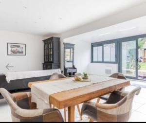 Appartements Elegant Appartement Calme et Spacieux avec Jardin : photos des chambres