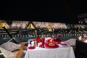 Royal Great Pyramid INN