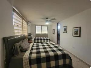 Ocean front vacation near rain forest - Playa Fortuna