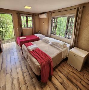 Villa Vintage Campos - Piscina e opções de suites com hidromassagem