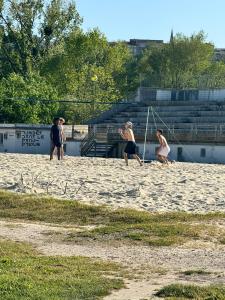 Appartements Le BESSON BEY I - MEUBLEE DE STANDING T2 - Angouleme - Bord de Charente : photos des chambres