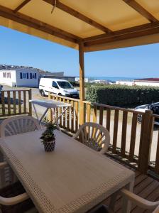 Campings CHEZ ISA - Mobil home 3 chambres : photos des chambres