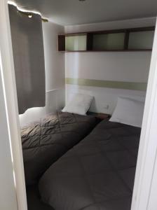 Campings CHEZ ISA - Mobil home 3 chambres : photos des chambres
