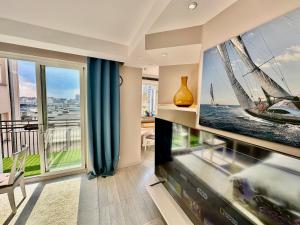 VOLVO view fast Wifi 1 Gbs 80TV Netflix HBO SkyShowMax