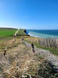 CHEZ ISA - Mobil home 2 ch - vue direct sur mer