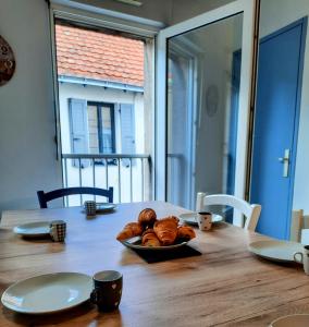 Appartements Le createur - Au coeur de la Ville Haute : photos des chambres