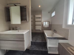 Villas Maison avec Jardin - 10 pers - Proche Paris Disney & Golf - Ideal Pro & Familles : photos des chambres
