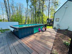 Domy nad morzem- Family Resort - Chata Pirata 2