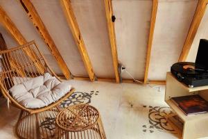 A Secluded Quiet Oasis with Beach Pass