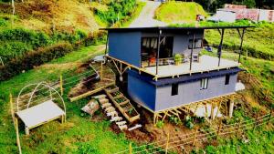 Hillside Cabins - Guatapé