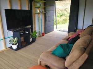 Hillside Cabins - Guatapé