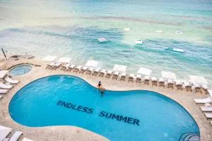 Grand Cayman Marriott Resort - West Bay