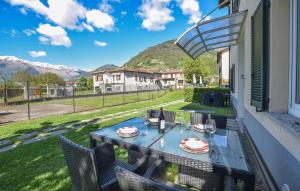 1 Bedroom Beautiful Apartment In Domaso