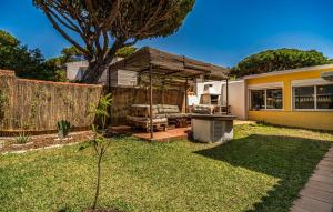 Nice Home In Chiclana De La Fronter