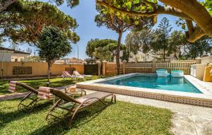 Nice Home In Chiclana De La Fronter