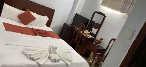 Phòng Tiêu Chuẩn Giường Đôi (Standard Double Room)