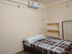 Rest House @ Merlys Fruit Garden - Kotamangalam