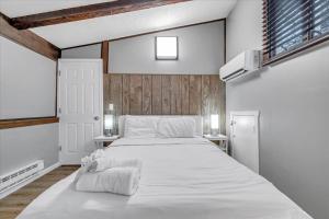 C52-CAMELBACK waterPark,Pool,Tennis,Zipline,hottub