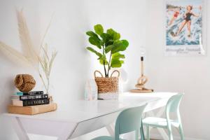 Fishermans Beach Escape