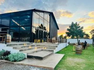 The Shed Venue & Boutique Hotel - Lilongwe