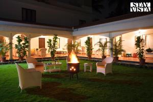 StayVista at Silver Oak Farm - Breakfast Included