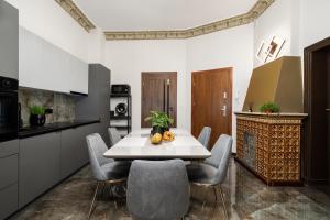 Glamour Apartament - Centrum Poznania