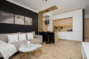 Elegant Apartment Herbu Oksza with Parking by Renters