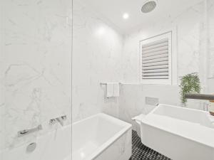 Cocos at Palm View Collective