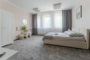 Hostelio - Tanie i komfortowe pokoje, parking, sklep na miejscu - Unrated properties in Jelenia Góra