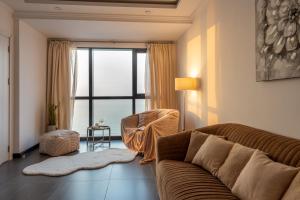 Sea Nirvana - Romantic Apartment with Sea View in Porta Batumi Tower