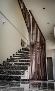 Kings house apartments