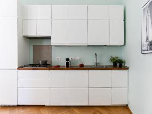 The Best Rent - Cozy two-bedrooms apartment in Pasteur district