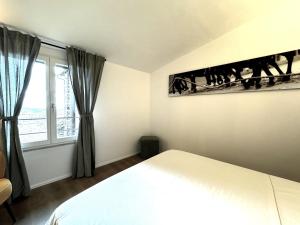 Marilyn - Near the Duomo