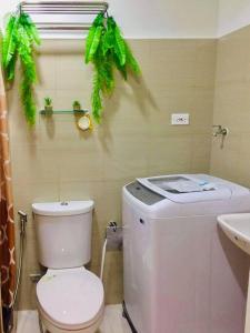 2 Condos, 5 Beds, 2 CR @ Shore2 MOA (3rd&5th Flrs)