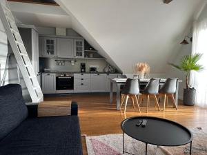 Breeze Residence 3 rooms apartment