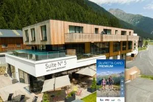 All-Suite Resort Paznaun - Mathon