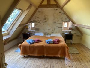 Maisons de vacances 711- Spacieuse ferme bretonne : photos des chambres