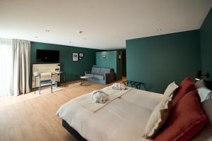 Suite with Garden View room in Hotel La Malle Poste