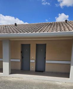 Appartements Studio avec jardin et parking 03 : photos des chambres