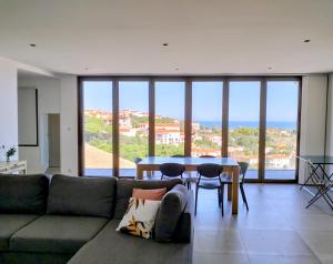 Appartements Appartement moderne avec terrasse et vue panoramique sur le port : photos des chambres