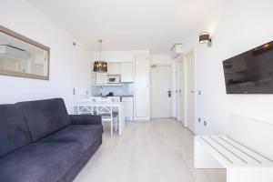 One-Bedroom Apartment room in Sand Beach Apartments