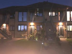 Rotherham Wickersley Village 2 Bedroom Apartment
