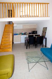 Appartements charmant deux pieces- terrasses- jardinet : photos des chambres