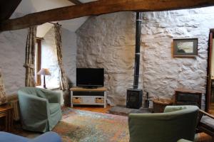 Ghyll Burn Cottage and Barn End Cottage