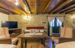 Beautiful Villa Captain Morgan with pool in Kanfan